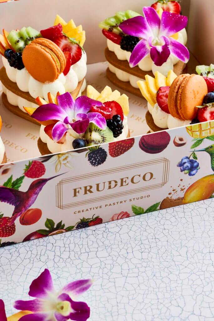 Mini Heart Cakes Box - Frudeco Miami