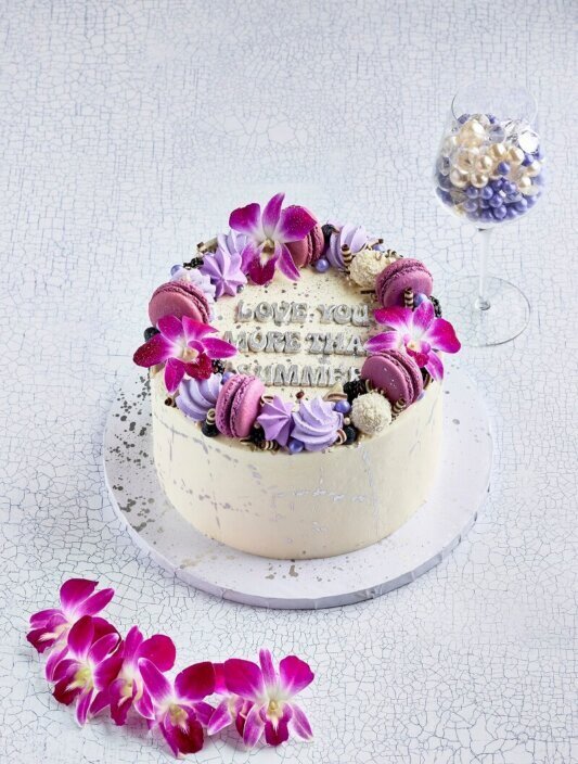 PURPLE MOOD BIRTHDAY CAKE